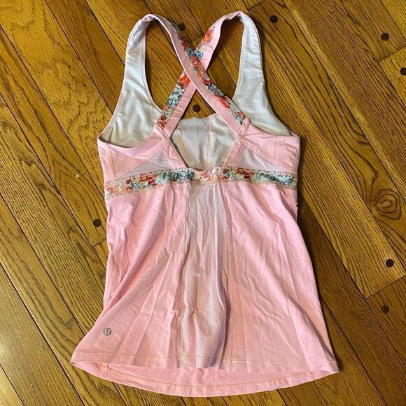 Lululemon stuff Your Bra Tank II in Bleached Coral / Flowabunga Mini Multi - Picture 7 of 8